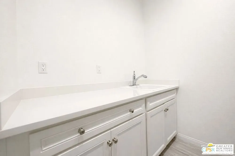 25 Chardonnay Rancho Mirage, CA 92270