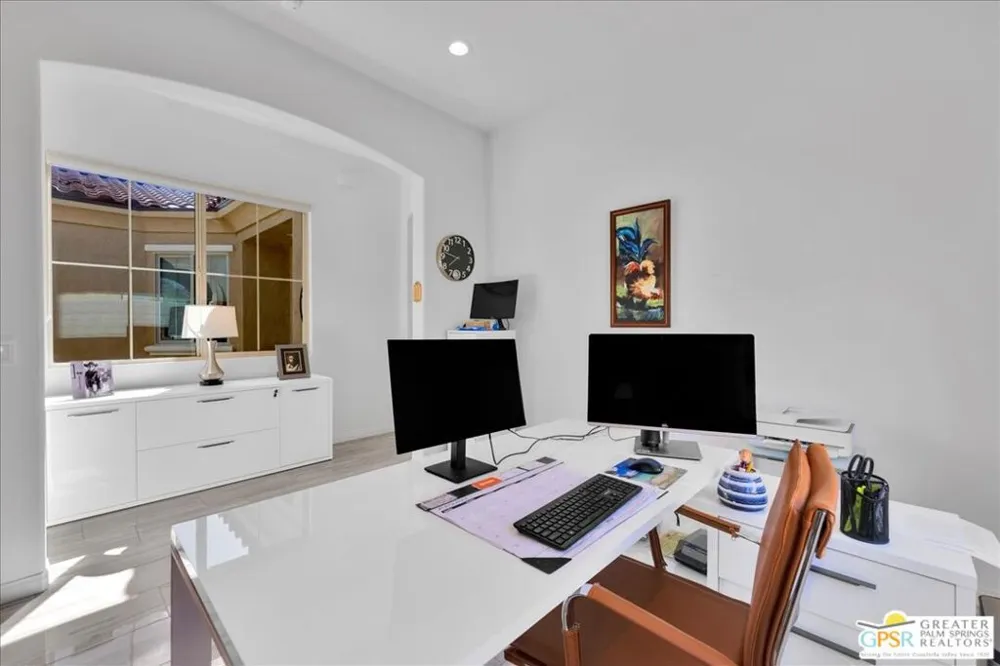 25 Chardonnay Rancho Mirage, CA 92270