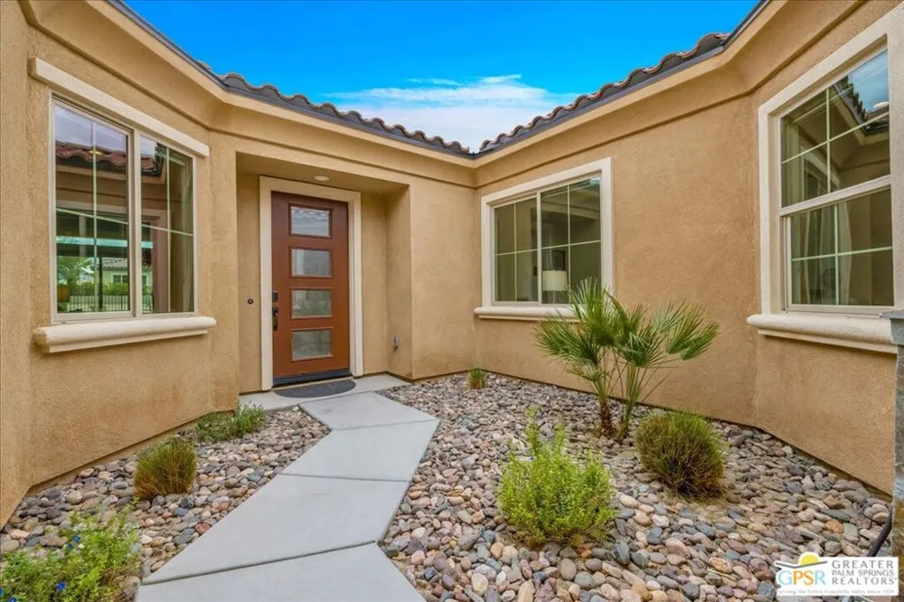 25 Chardonnay Rancho Mirage, CA 92270