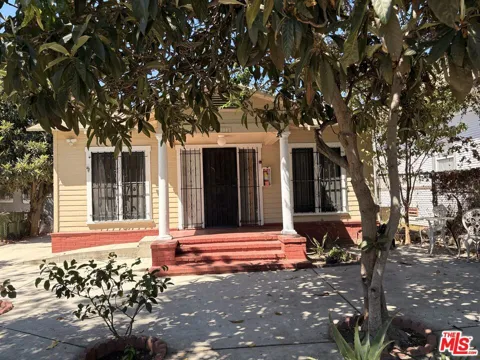 1183 W 37th Drive
