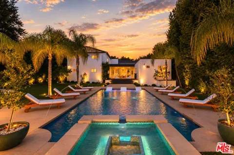 703 Maple Drive