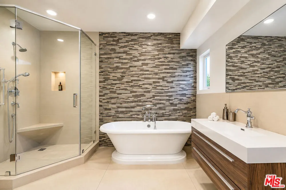 703 Maple Drive Beverly Hills, CA 90210