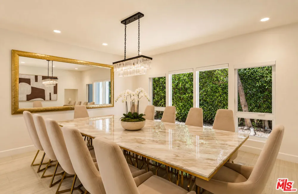 703 Maple Drive Beverly Hills, CA 90210
