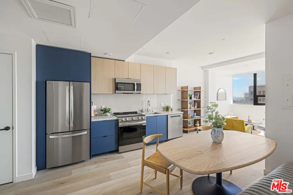 3325 S Wilshire blvd #508 Los Angeles, CA 90010