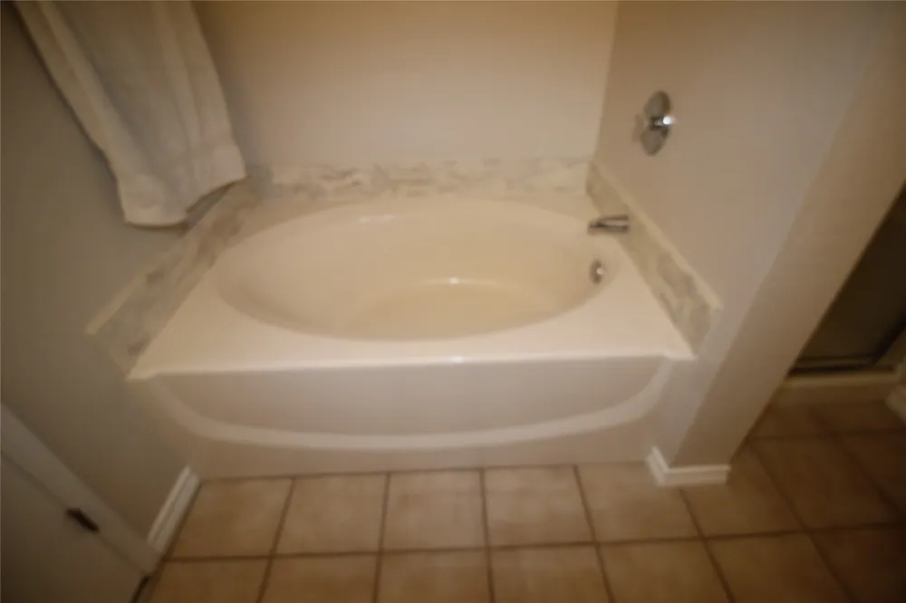 856 Mccully Street White Settlement, TX 76108