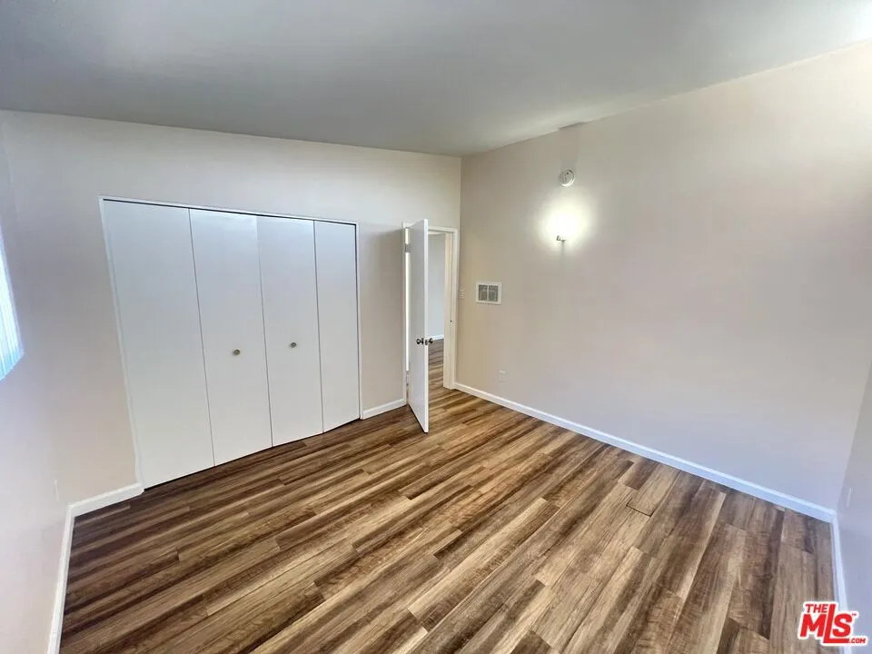 3704 Midvale Avenue #7 Los Angeles, CA 90034