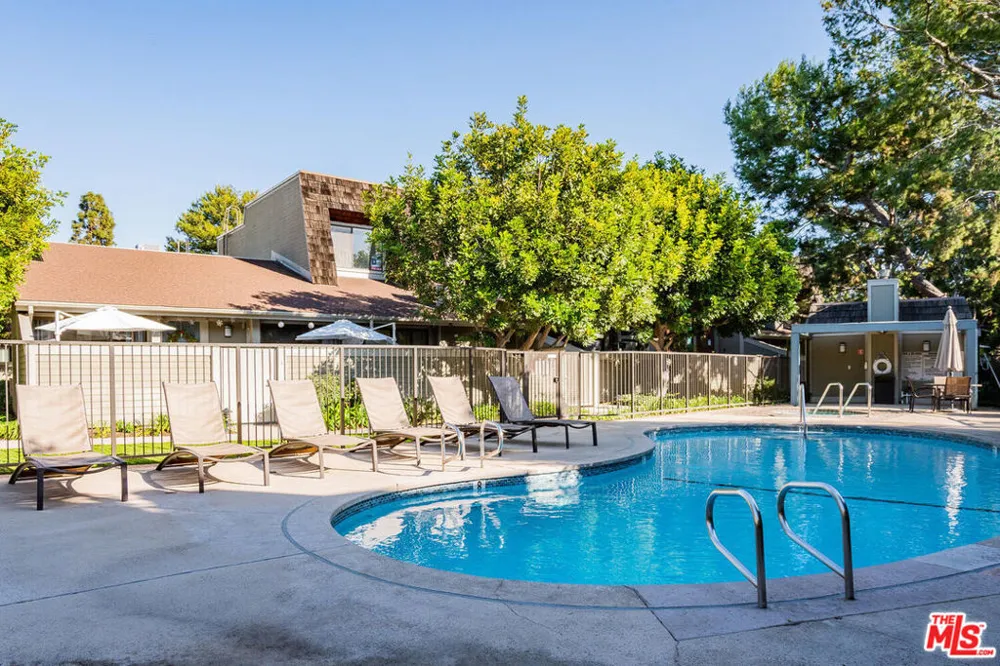 13350 Maxella Avenue #3 Marina del Rey, CA 90292