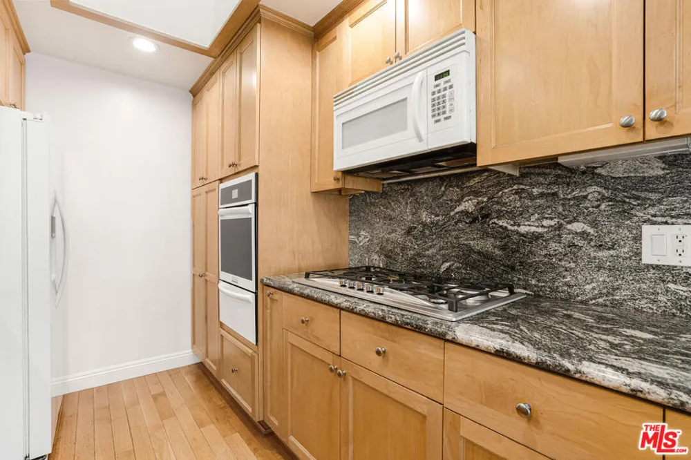 13350 Maxella Avenue #3 Marina del Rey, CA 90292