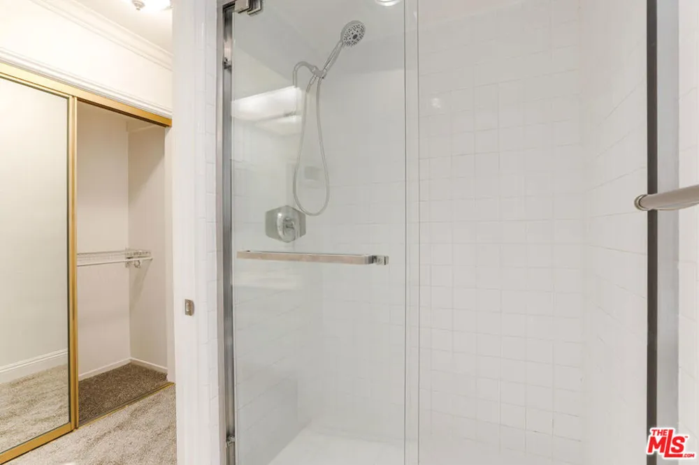 13350 Maxella Avenue #3 Marina del Rey, CA 90292
