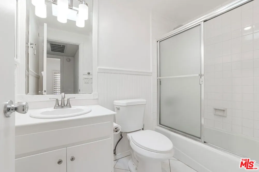 13350 Maxella Avenue #3 Marina del Rey, CA 90292
