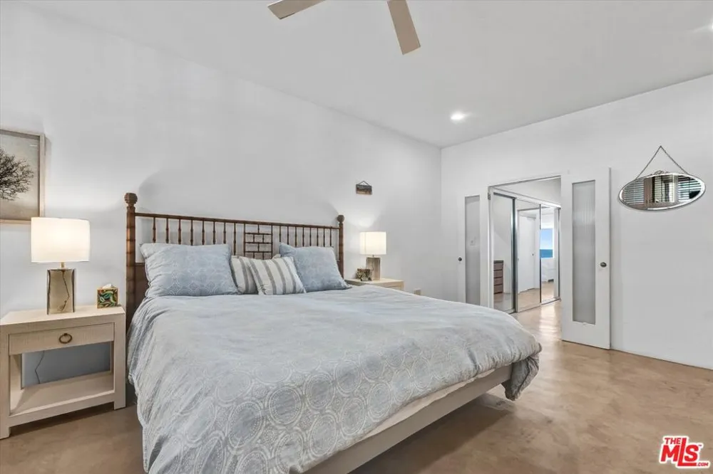 1 Spinnaker Street #2 Marina del Rey, CA 90292
