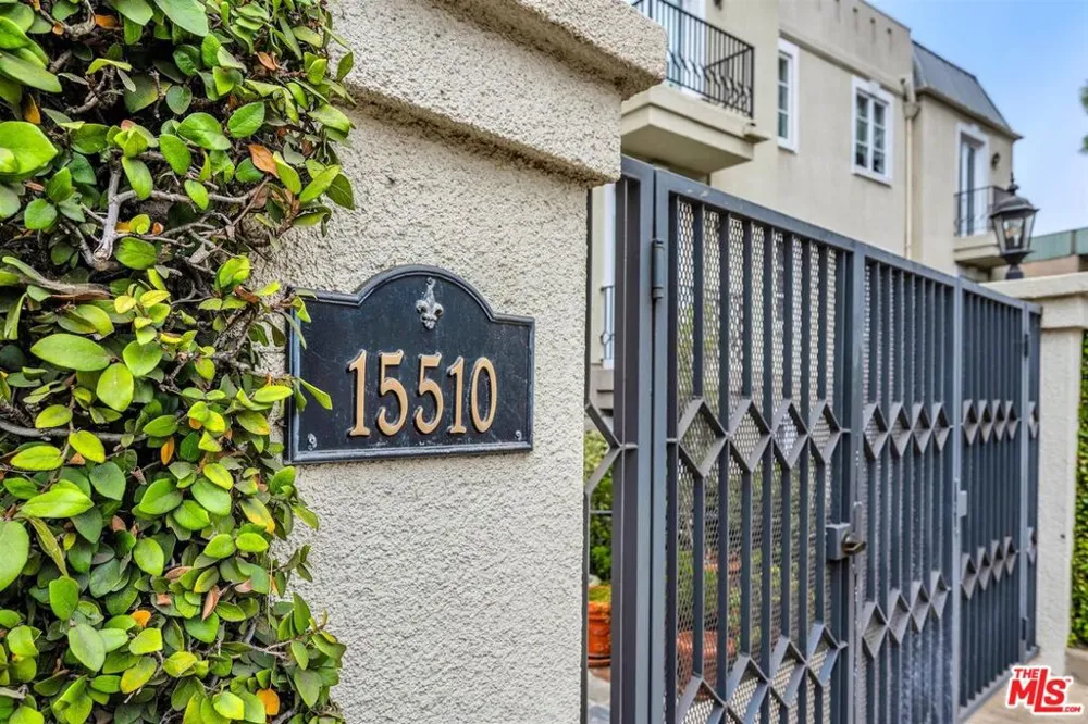 15510 W Sunset Boulevard #304 Los Angeles, CA 90272