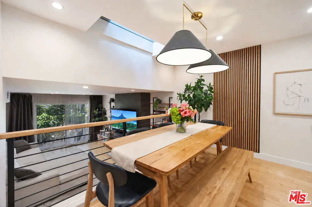 4733 La Villa Marina #C Los Angeles, CA 90292
