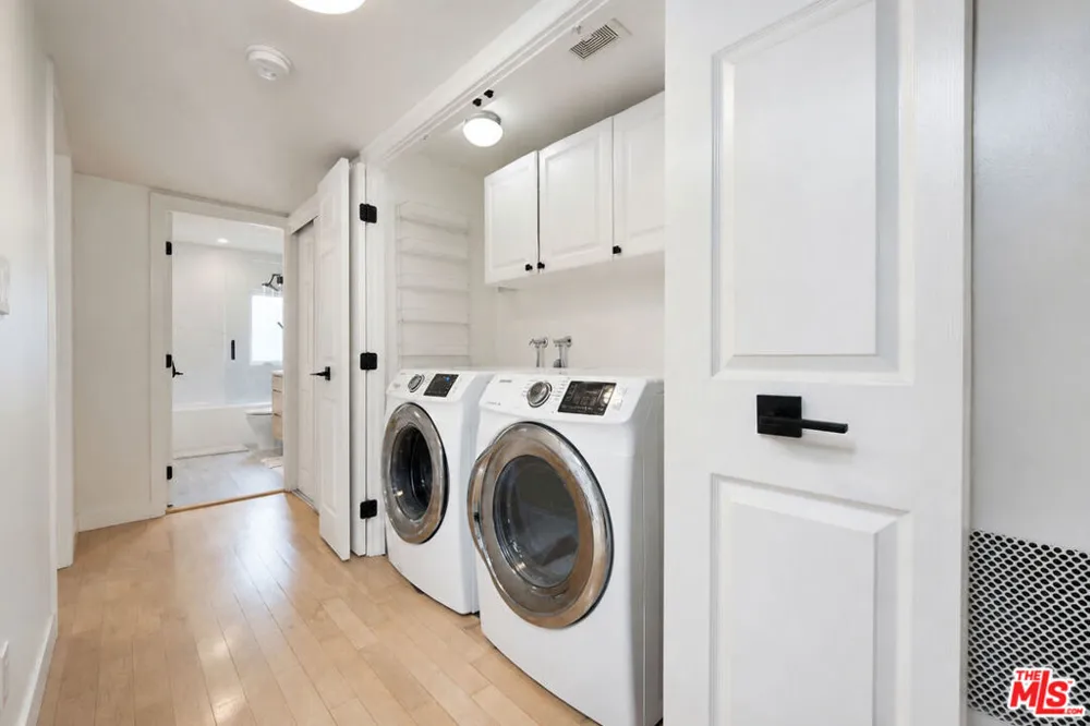 4733 La Villa Marina #C Los Angeles, CA 90292