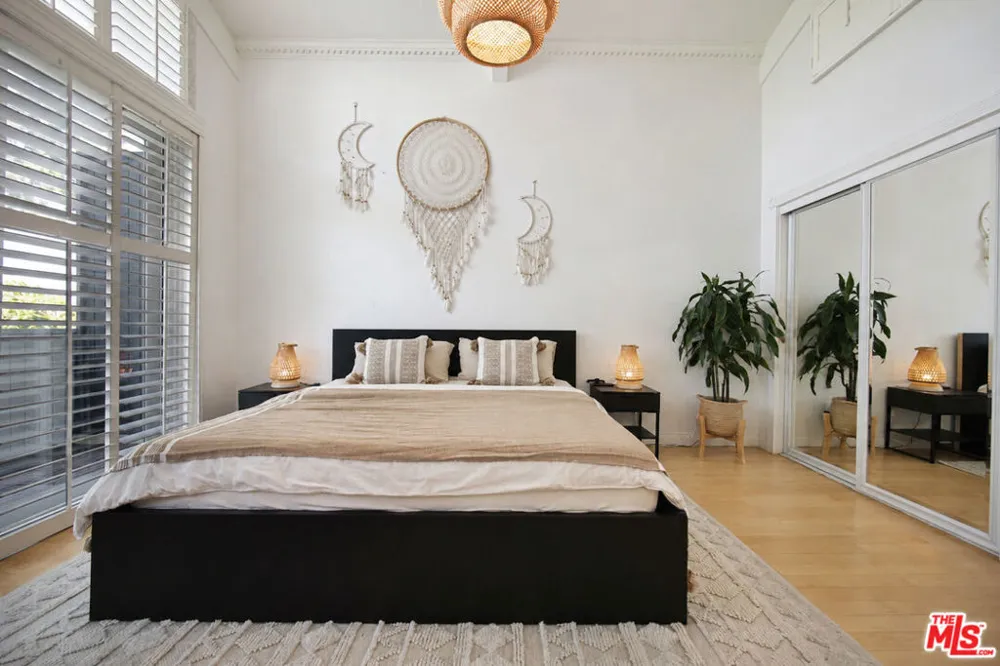 4733 La Villa Marina #C Los Angeles, CA 90292