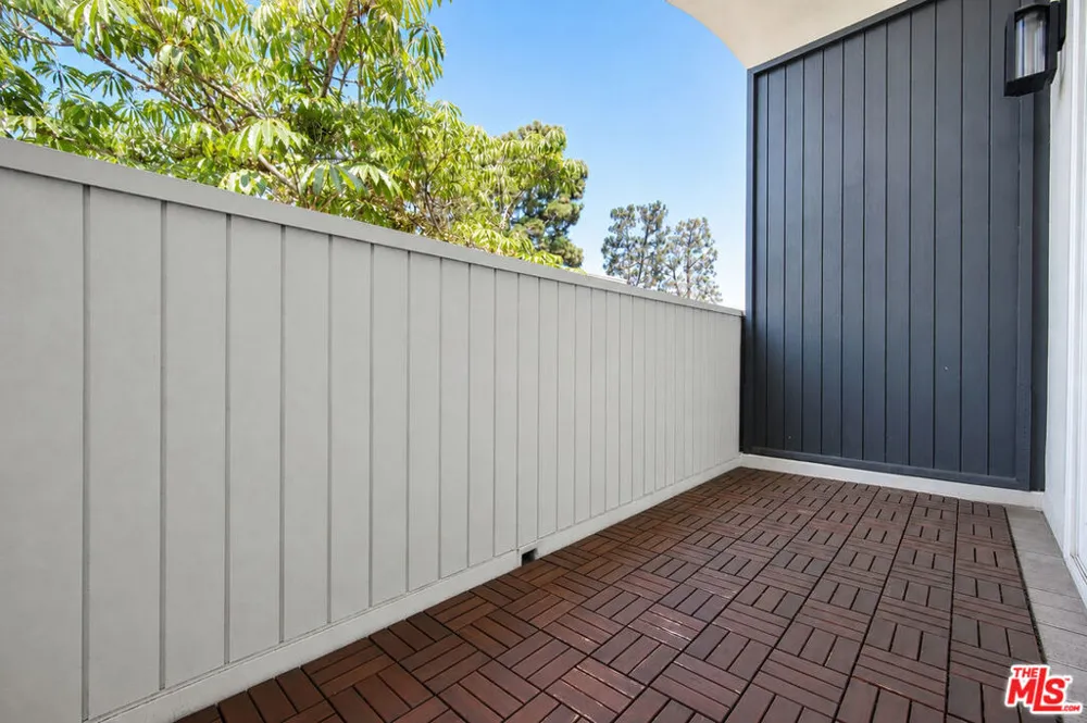 4733 La Villa Marina #C Los Angeles, CA 90292