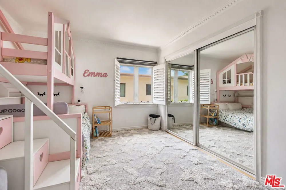 4733 La Villa Marina #C Los Angeles, CA 90292