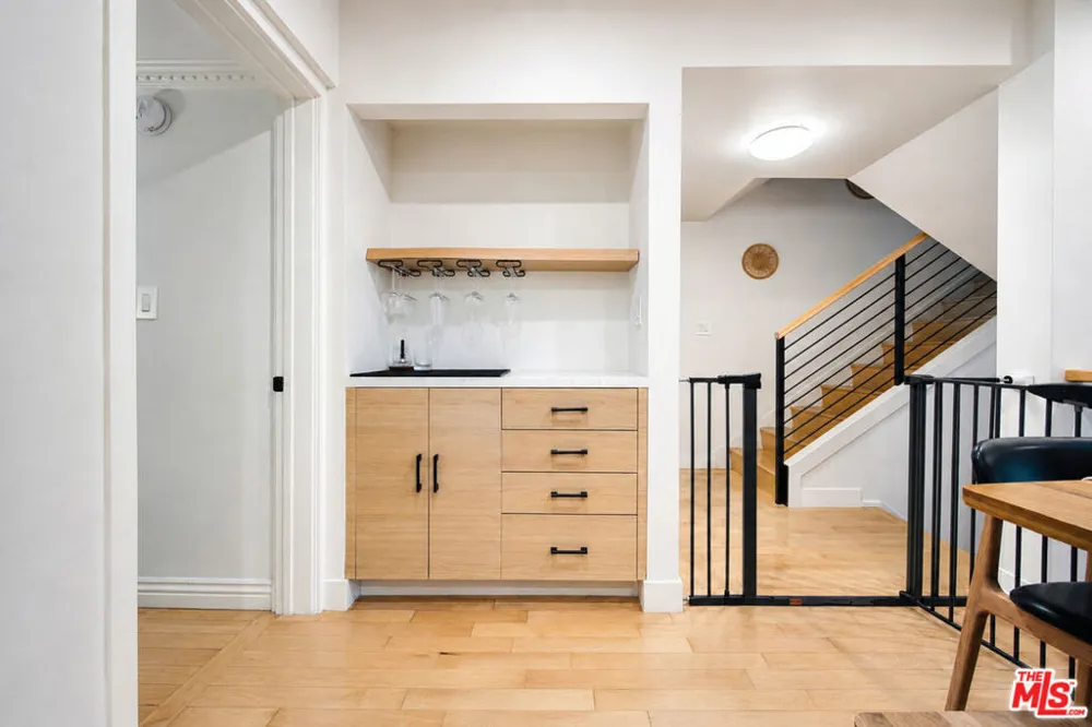 4733 La Villa Marina #C Los Angeles, CA 90292