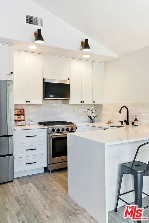 29328 Heathercliff Road Malibu, CA 90265