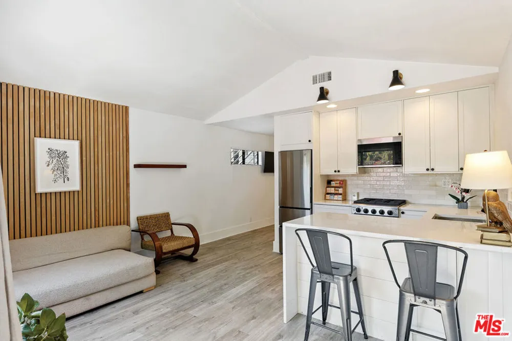 29328 Heathercliff Road Malibu, CA 90265