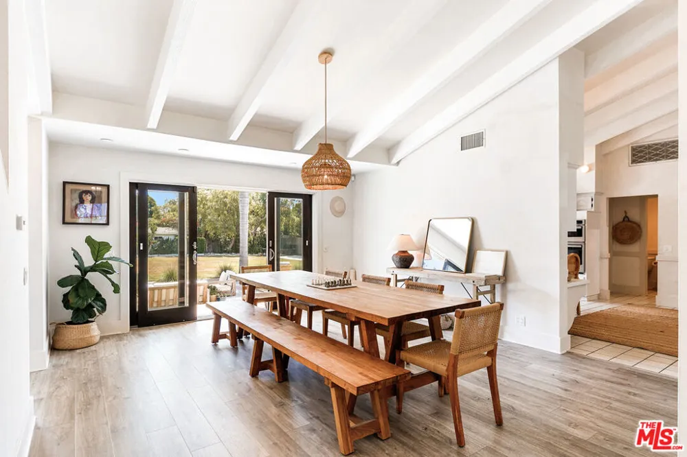 29328 Heathercliff Road Malibu, CA 90265
