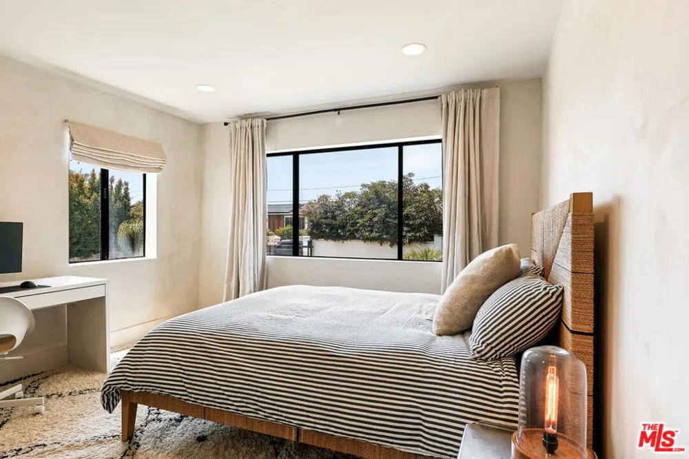 29328 Heathercliff Road Malibu, CA 90265