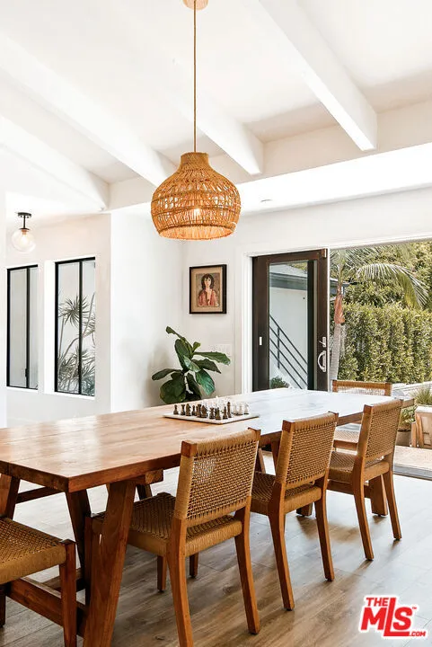 29328 Heathercliff Road Malibu, CA 90265