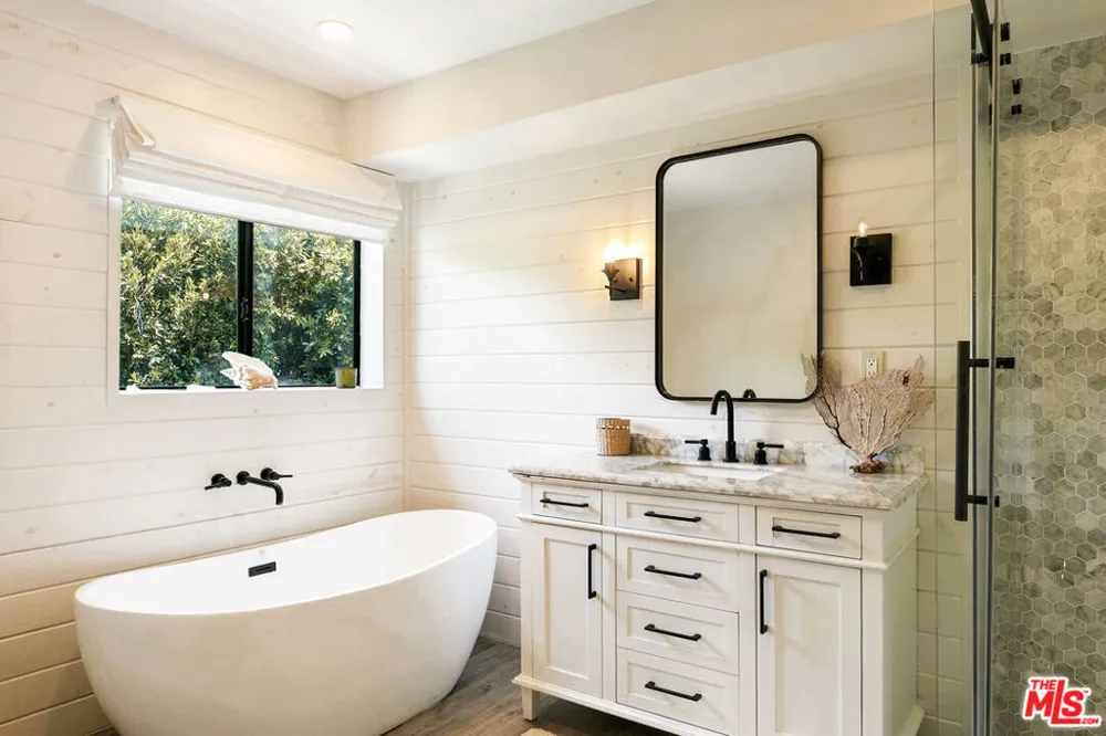 29328 Heathercliff Road Malibu, CA 90265