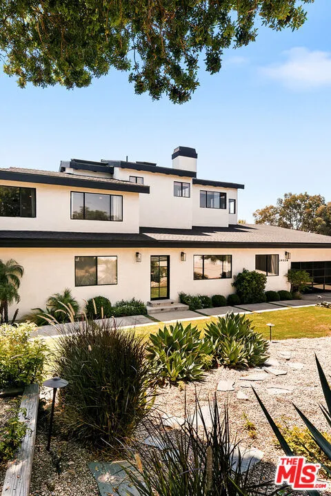 29328 Heathercliff Road Malibu, CA 90265