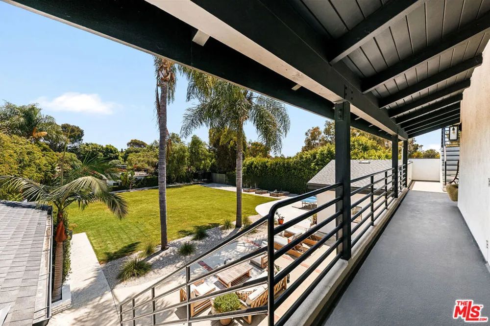 29328 Heathercliff Road Malibu, CA 90265