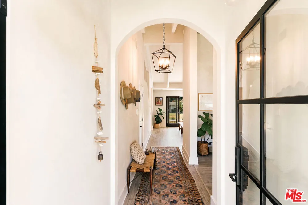 29328 Heathercliff Road Malibu, CA 90265
