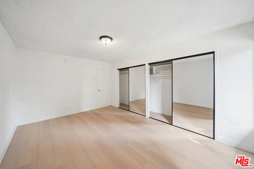 10980 Ohio Avenue #201 Los Angeles, CA 90024