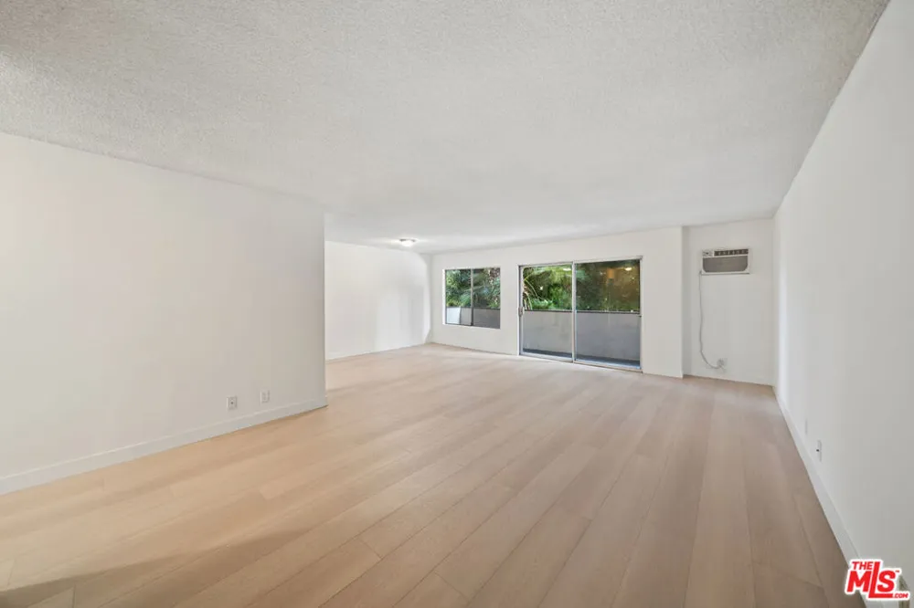 10980 Ohio Avenue #201 Los Angeles, CA 90024