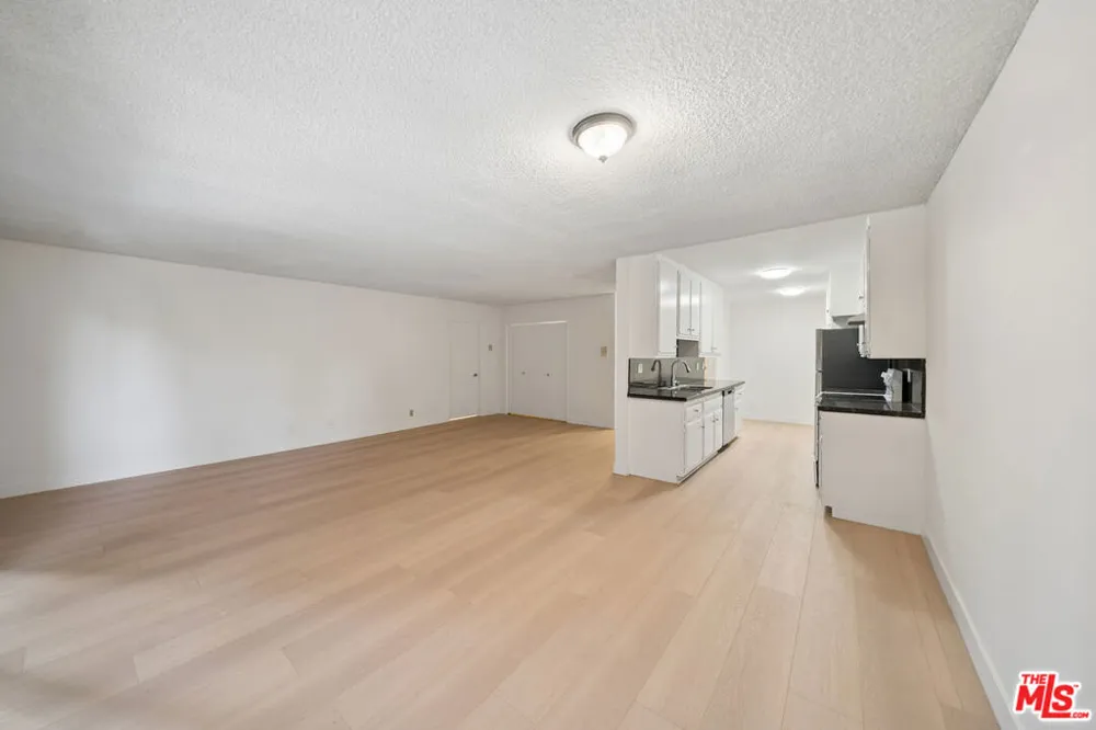 10980 Ohio Avenue #201 Los Angeles, CA 90024