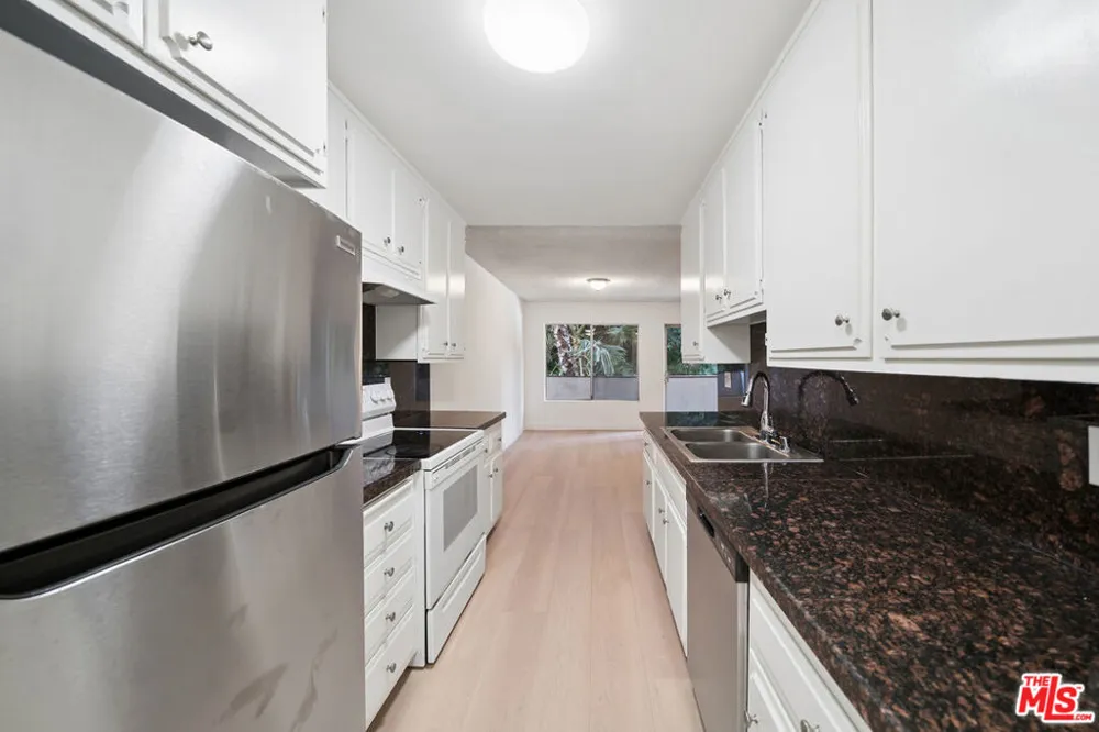 10980 Ohio Avenue #201 Los Angeles, CA 90024