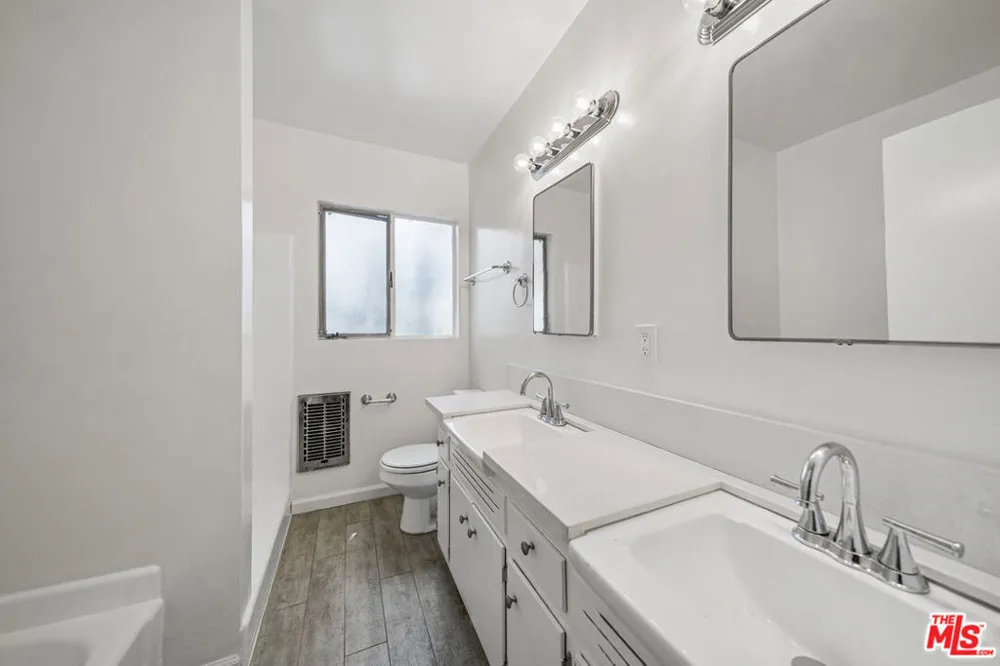 1520 Hayworth Avenue #3 Los Angeles, CA 90046