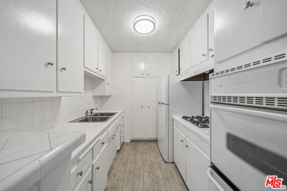1520 Hayworth Avenue #3 Los Angeles, CA 90046