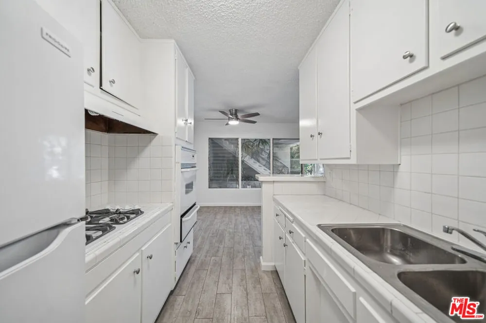 1520 Hayworth Avenue #3 Los Angeles, CA 90046