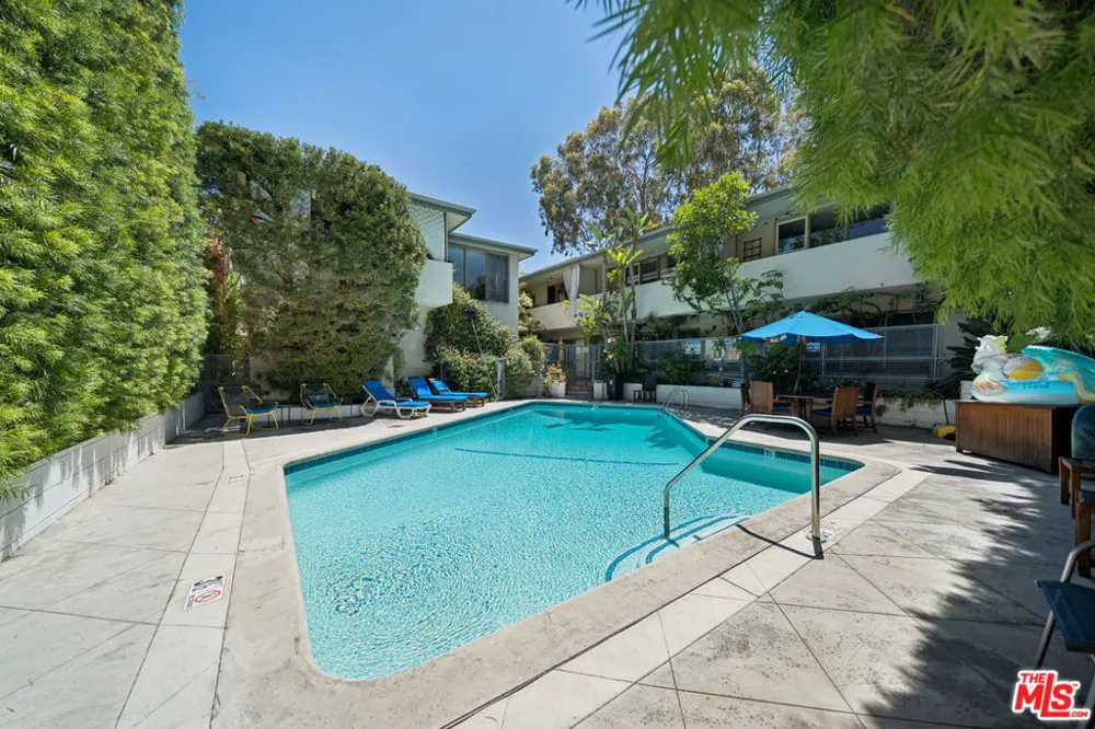 1520 Hayworth Avenue #3 Los Angeles, CA 90046