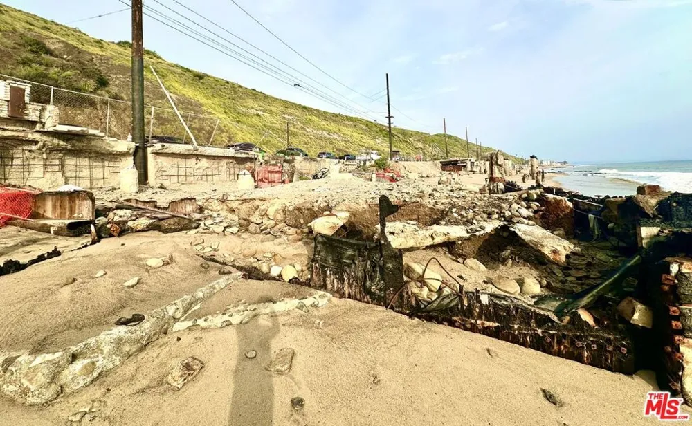 19240 Pacific Coast Highway Malibu, CA 90265