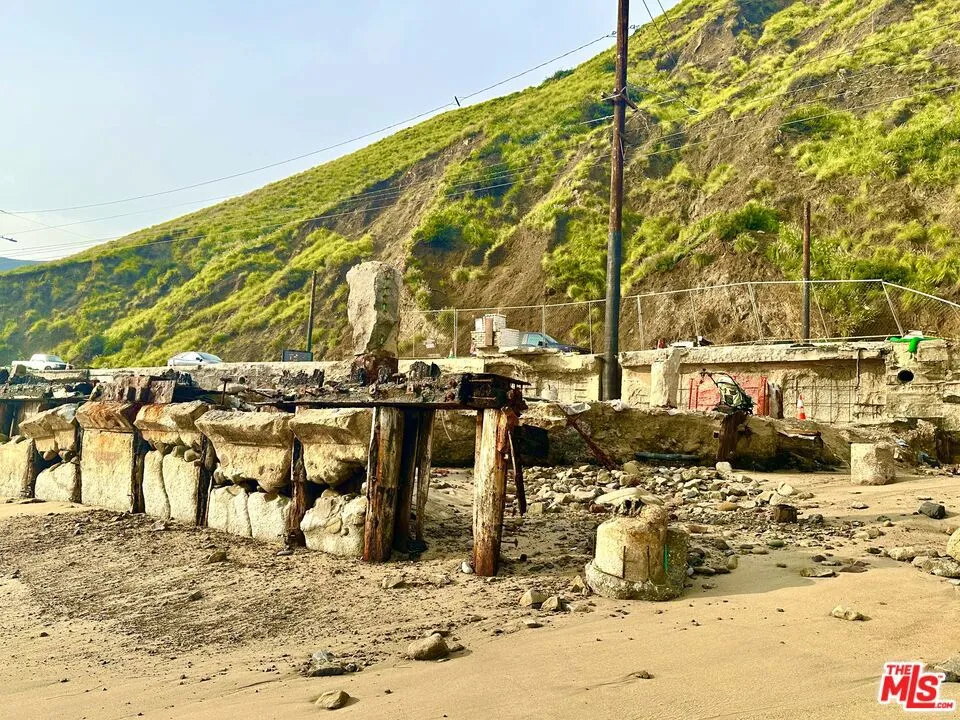 19240 Pacific Coast Highway Malibu, CA 90265