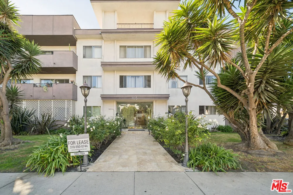 105 S Orlando Avenue #201 Los Angeles, CA 90048