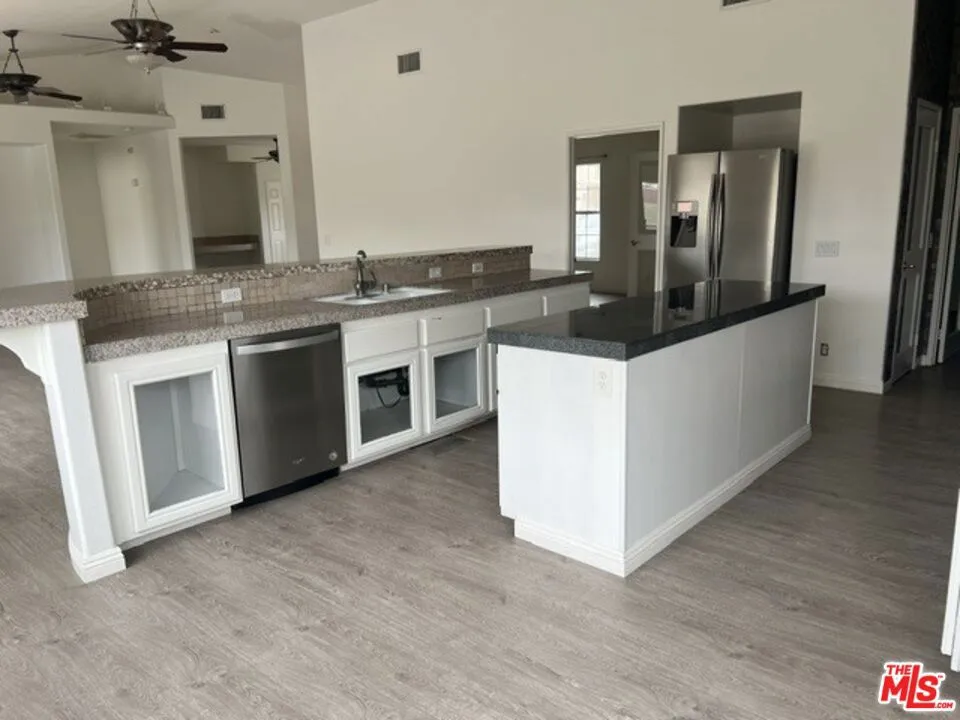 80442 Jasper Park Avenue Indio, CA 92201