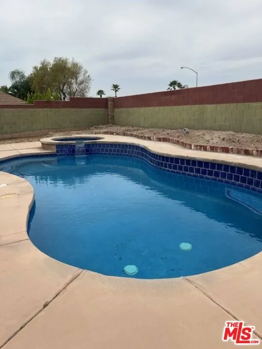80442 Jasper Park Avenue Indio, CA 92201