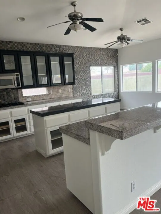 80442 Jasper Park Avenue Indio, CA 92201