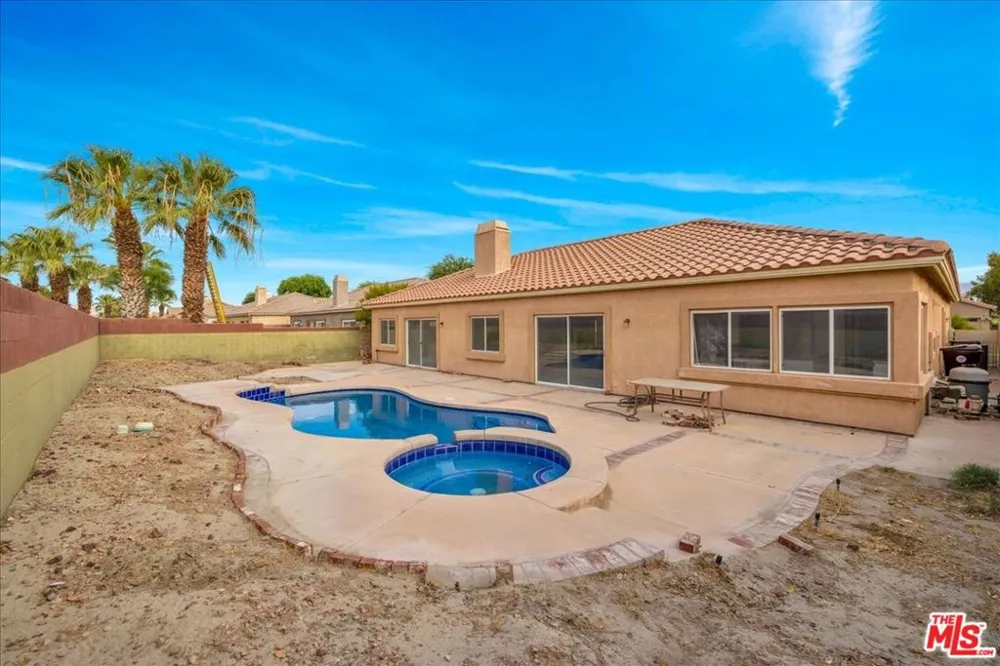 80442 Jasper Park Avenue Indio, CA 92201