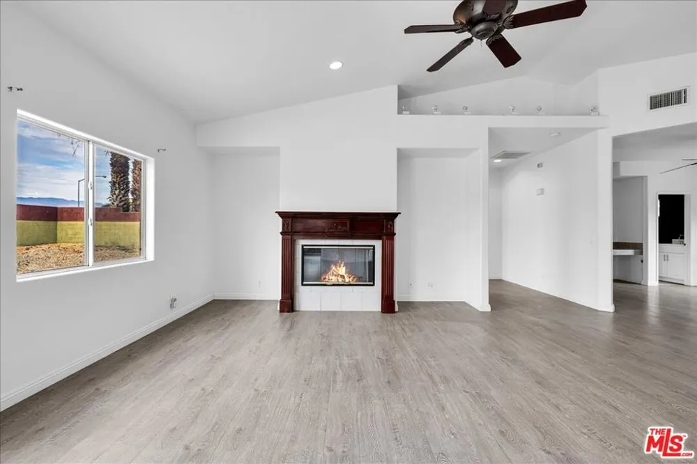 80442 Jasper Park Avenue Indio, CA 92201