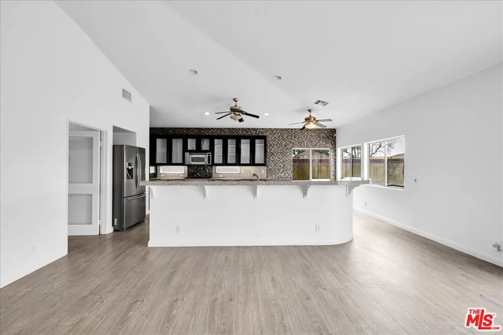 80442 Jasper Park Avenue Indio, CA 92201