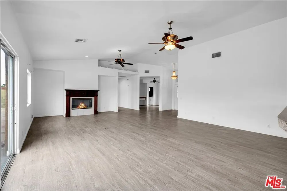 80442 Jasper Park Avenue Indio, CA 92201