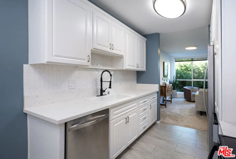 927 Kings Road #317 West Hollywood, CA 90069